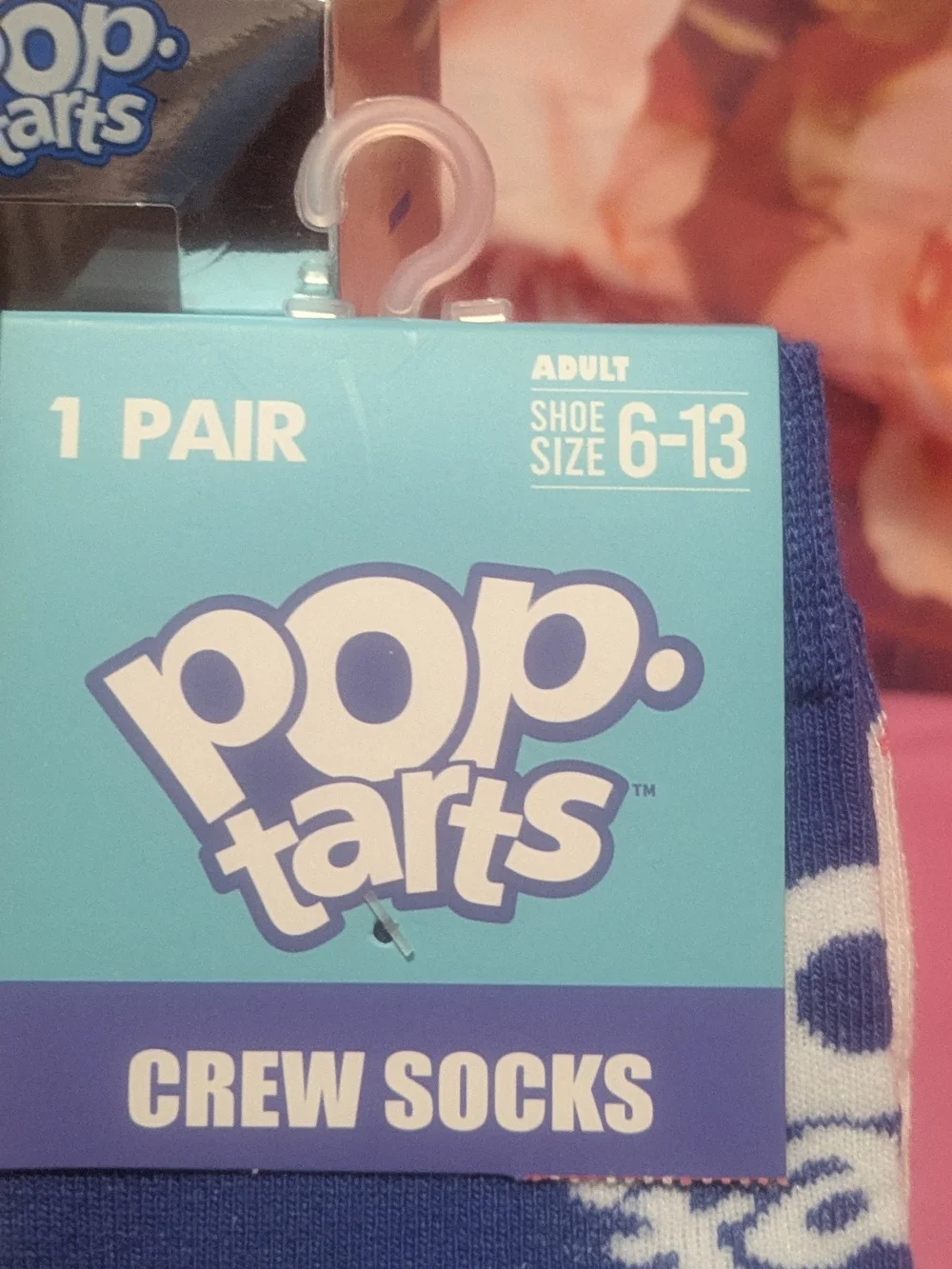 Pop-Tarts Frosted Strawberry Body Wash & Bath Bomb Set with Blue Crew Socks Teen